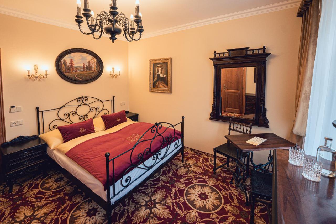 Svatojánský Dvůr Hotel Praha